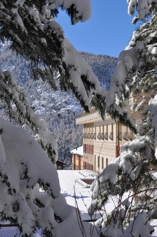 Hotel Bernina ปอนเตรสซีนา ภายนอก รูปภาพ
